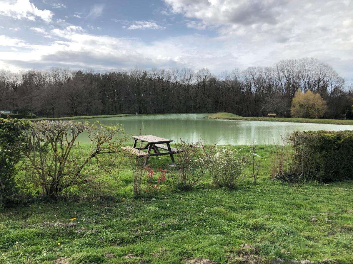 La Casa D'Olianna - Jolie Maison / Jeux / Grand Jardin Villeny Zewnętrze zdjęcie