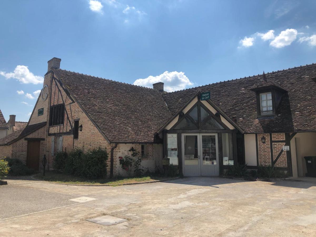 La Casa D'Olianna - Jolie Maison / Jeux / Grand Jardin Villeny Zewnętrze zdjęcie